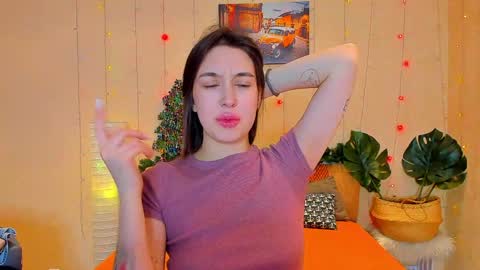Snapshot of pauline_soul chatting on 12/18/24, 01:05 Liss online show from 12/18/24, 01:05