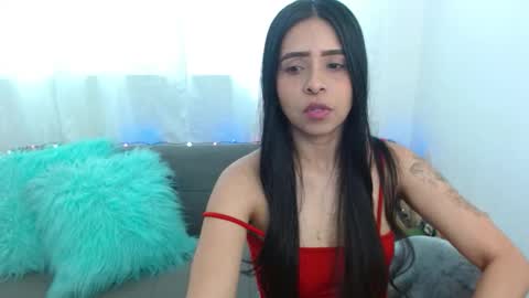 Paulina online show from 12/22/25, 04:15