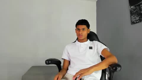 Snapshot of paull_cassidy chatting on 10/15/25, 07:47 Paull Cassidy online show from 10/15/25, 07:47