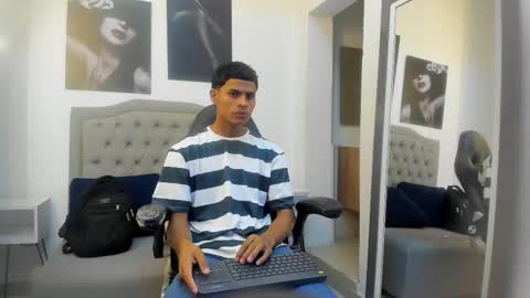 Snapshot of paull_cassidy chatting on 10/26/25, 07:53 Paull Cassidy online show from 10/26/25, 07:53