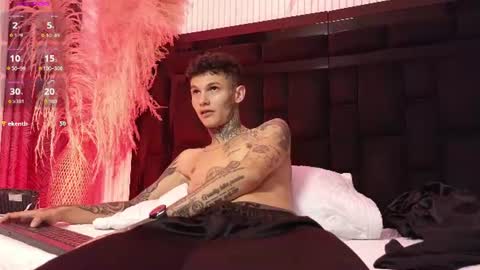 Paulo online show from 06/16/26, 04:48