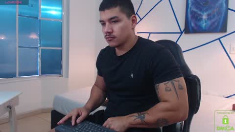 Paulo online show from 12/18/24, 12:51