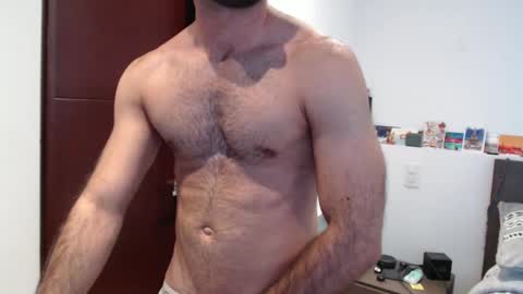 Snapshot of paulripped chatting on 10/02/25, 08:05 Paul online show from 10/02/25, 08:05