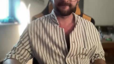 love bush online show from 09/23/25, 07:55