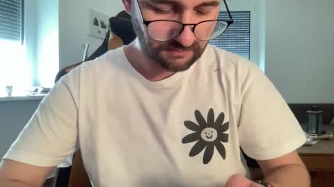 love bush online show from 10/26/25, 09:26