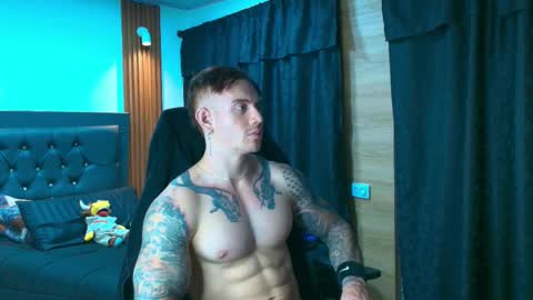 Snapshot of paulthompson_ chatting on 04/04/26, 06:55 Paul online show from 04/04/26, 06:55