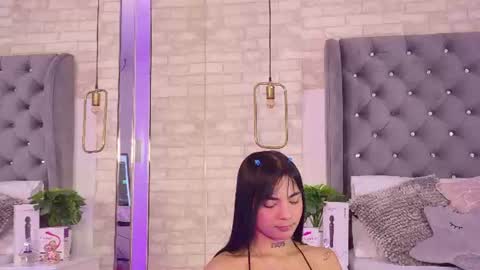 Pau online show from 07/06/26, 03:03