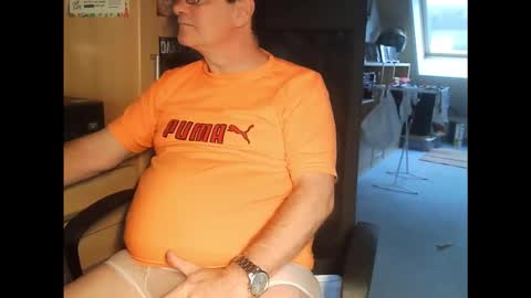 Pavlov aka Peter online show from 11/17/25, 08:09