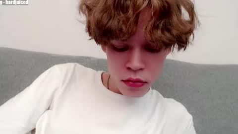 Snapshot of pawclaw chatting on 02/07/26, 12:47 pawclaw online show from 02/07/26, 12:47