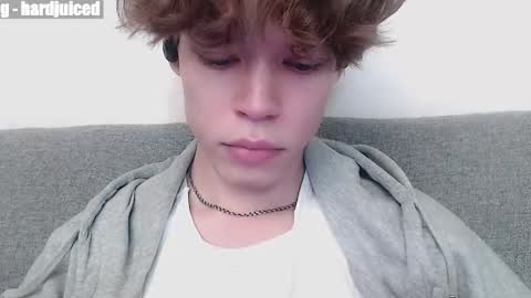 Snapshot of pawclaw chatting on 05/14/26, 01:01 pawclaw online show from 05/14/26, 01:01