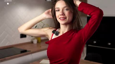 Snapshot of pazrapackii chatting on 02/15/26, 06:10 Sexy Mila online show from 02/15/26, 06:10