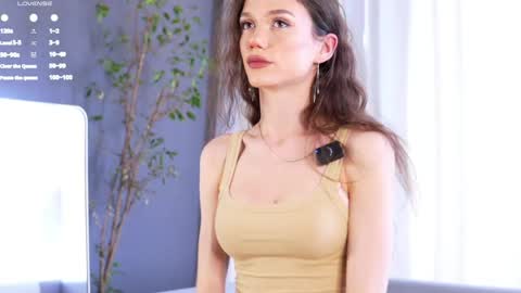 Snapshot of pazrapackii chatting on 06/08/26, 04:57 Sexy Mila online show from 06/08/26, 04:57