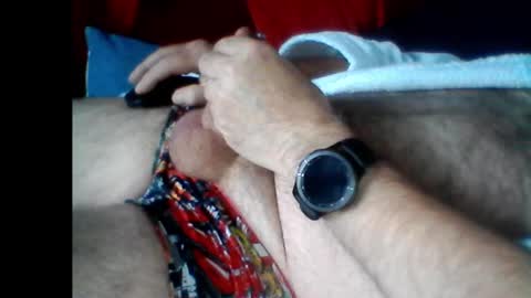 Snapshot of pbemid chatting on 12/12/24, 10:02 Papabear online show from 12/12/24, 10:02