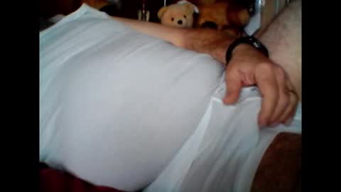 Snapshot of pbemid chatting on 01/22/25, 11:23 Papabear online show from 01/22/25, 11:23