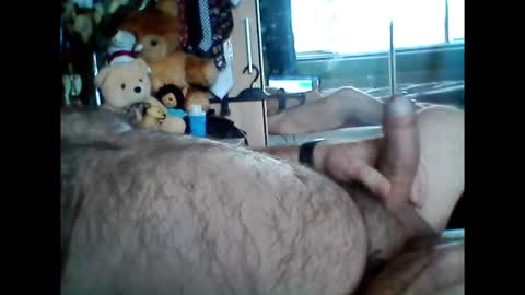 Snapshot of pbemid chatting on 02/06/25, 12:59 Papabear online show from 02/06/25, 12:59