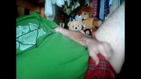 Snapshot of pbemid chatting on 02/19/25, 10:34 Papabear online show from 02/19/25, 10:34