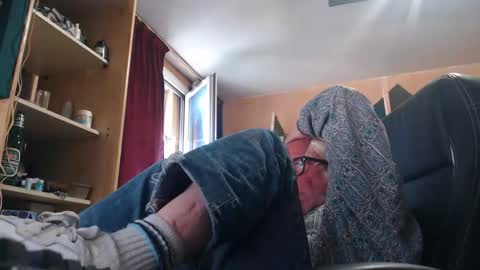 pc8474408 online show from 05/09/26, 04:12