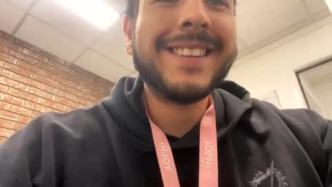 Snapshot of pchav chatting on 11/07/25, 06:19 Pete online show from 11/07/25, 06:19