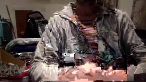 Snapshot of pea23 chatting on 11/03/25, 06:42 pea23 online show from 11/03/25, 06:42