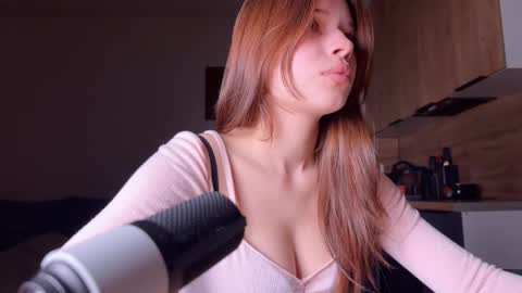 Snapshot of peaceful_oblivion chatting on 11/12/25, 09:36 Sandra Next Stream pm MSK 5 pm UTC1pm EDT online show from 11/12/25, 09:36