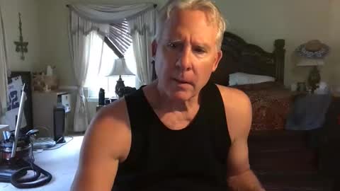 peacemakerone1 online show from 05/15/26, 07:21