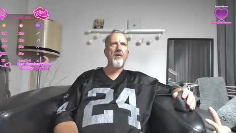 Marc online show from 11/29/25, 07:06