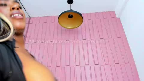 Snapshot of peachbrii chatting on 09/24/25, 01:58 Briana online show from 09/24/25, 01:58