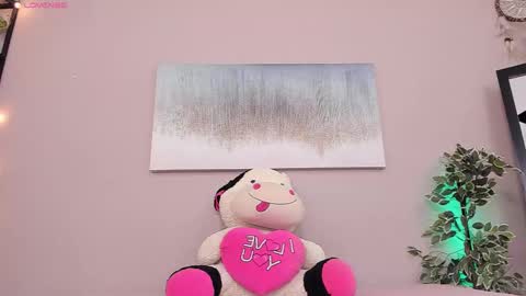 Snapshot of peachbrii chatting on 02/01/26, 12:26 Briana online show from 02/01/26, 12:26