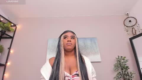 Snapshot of peachbrii chatting on 02/18/26, 12:34 Briana online show from 02/18/26, 12:34