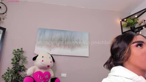 Snapshot of peachbrii chatting on 05/31/26, 12:34 Briana online show from 05/31/26, 12:34