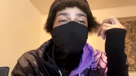 Snapshot of peachy_plum chatting on 10/17/25, 06:16 Peachy online show from 10/17/25, 06:16