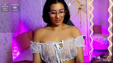 Snapshot of peachy_tay chatting on 02/13/26, 02:24 peachy_tay online show from 02/13/26, 02:24