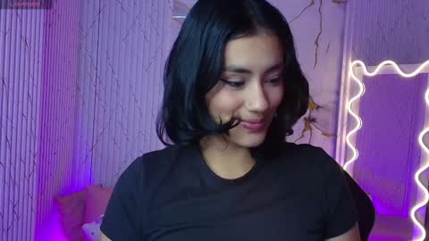 Snapshot of peachy_tay chatting on 03/22/26, 11:35 peachy_tay online show from 03/22/26, 11:35