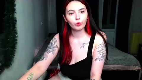 Snapshot of peachybabe__ chatting on 12/22/24, 10:58 Peachy online show from 12/22/24, 10:58