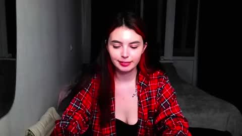 Snapshot of peachybabe__ chatting on 12/28/24, 12:04 Peachy online show from 12/28/24, 12:04