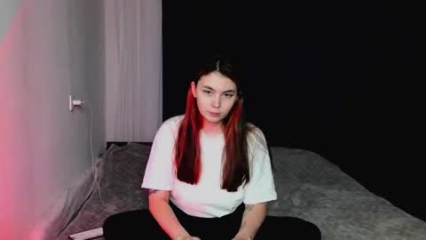 Snapshot of peachybabe__ chatting on 01/18/25, 03:38 Peachy online show from 01/18/25, 03:38