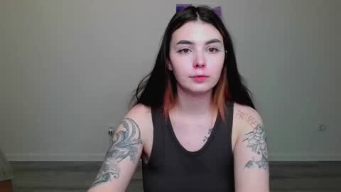 Snapshot of peachybabe__ chatting on 02/24/25, 08:47 Peachy online show from 02/24/25, 08:47