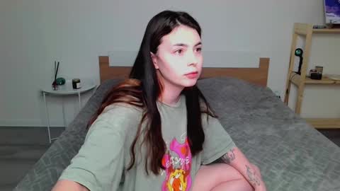 Snapshot of peachybabe__ chatting on 03/06/25, 12:32 Peachy online show from 03/06/25, 12:32