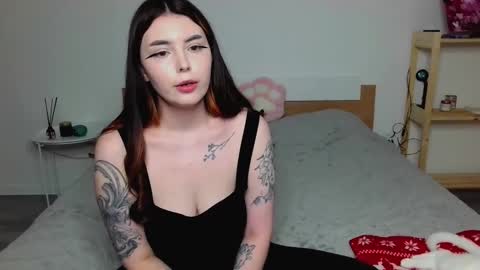 Snapshot of peachybabe__ chatting on 03/12/25, 05:38 Peachy online show from 03/12/25, 05:38