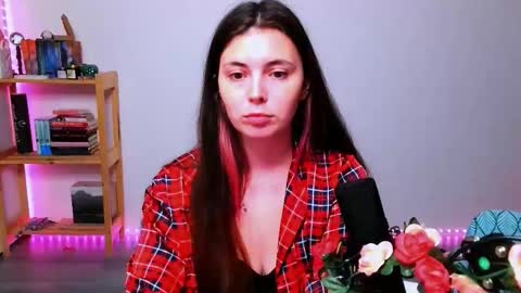 Peachy online show from 09/24/25, 09:40