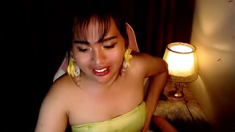 Snapshot of peakaboo_xx chatting on 03/21/26, 07:24 Angel Creamdensada online show from 03/21/26, 07:24