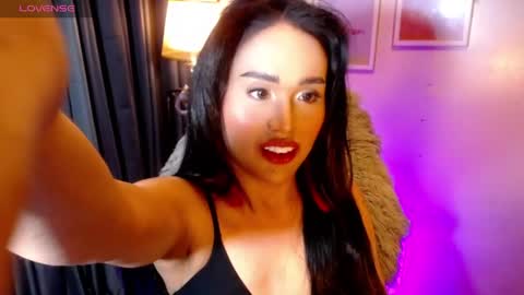 Snapshot of peakaboo_xx chatting on 06/05/26, 02:40 Angel Creamdensada online show from 06/05/26, 02:40