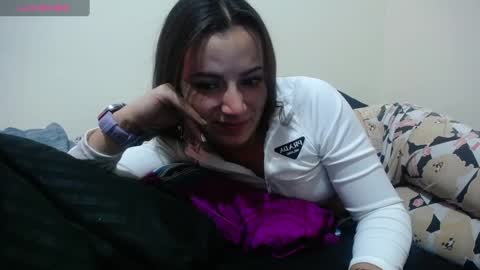 Pearl online show from 01/21/25, 03:26