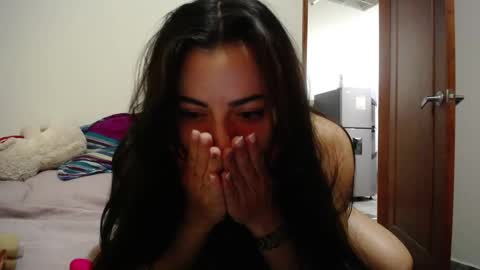 Pearl online show from 02/22/25, 04:29