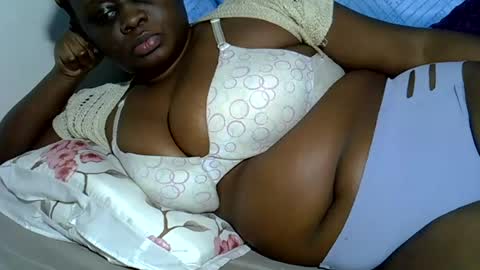 Keci online show from 06/15/26, 07:16