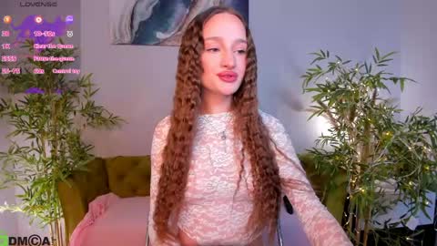 Snapshot of pearl_bloom chatting on 03/24/26, 12:48 Sex Leah online show from 03/24/26, 12:48