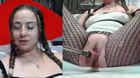 Snapshot of pearl_helen chatting on 10/02/25, 09:22 pearl_helen online show from 10/02/25, 09:22