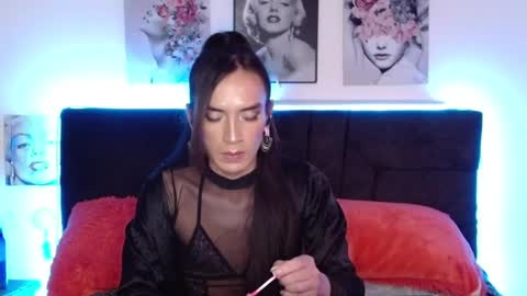 pearlatin online show from 09/27/25, 09:53