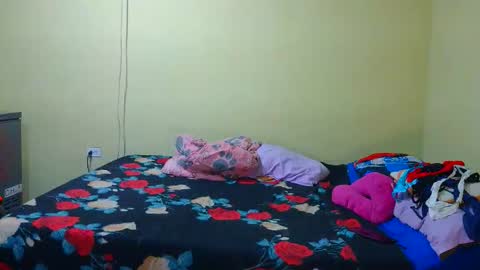 Snapshot of pecadodulce chatting on 04/18/26, 07:58 pecadodulce online show from 04/18/26, 07:58