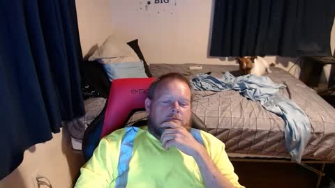 Snapshot of pecker40 chatting on 10/01/25, 11:22 pecker40 online show from 10/01/25, 11:22